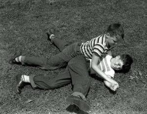 two-boys-fighting