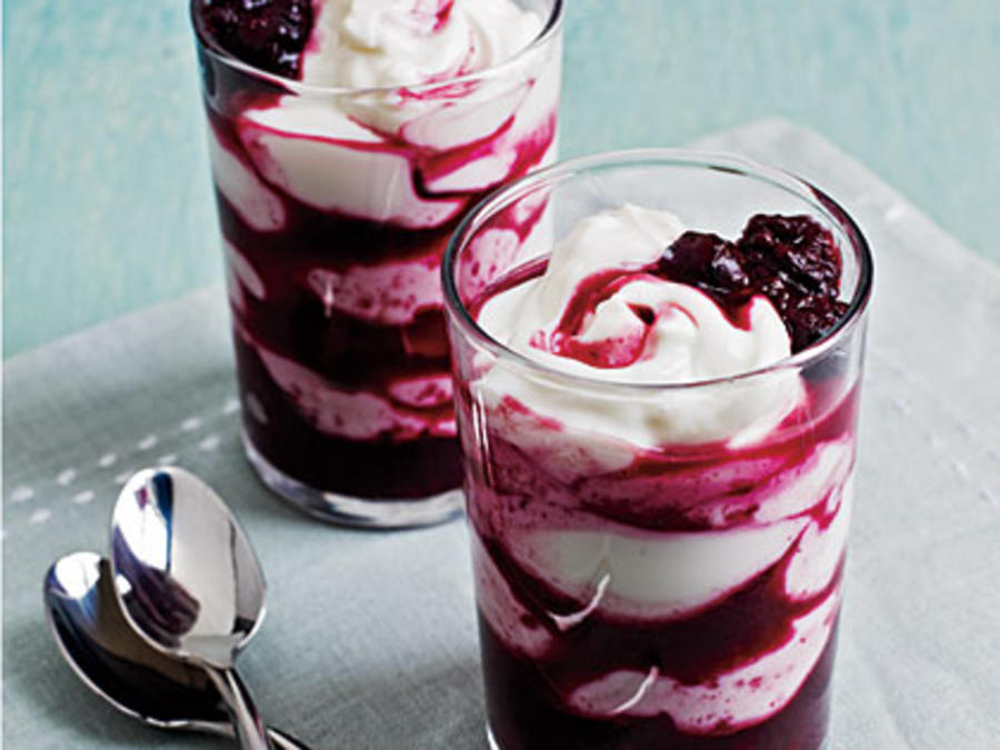 greek-yogurt-with-warm-black-blueberry-sauce-ck-x