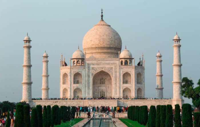 Famous places in india
Taj mahal
readersride.com