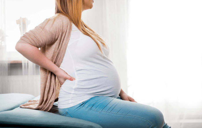 What are the common symptoms of pregnancy
Back Pain during pregnancy 
readersride.com