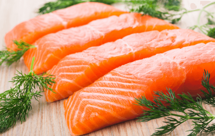 10 Delicious Heart-Healthy Foods to Incorporate into Your Diet
Salmon
readersride.com